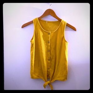 Small sleeveless shirt